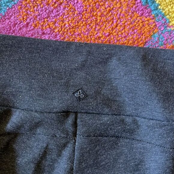PRANA GRAY PULL ON SKINNY LEGGINGS PANTS MEDIUM - Picture 5 of 6